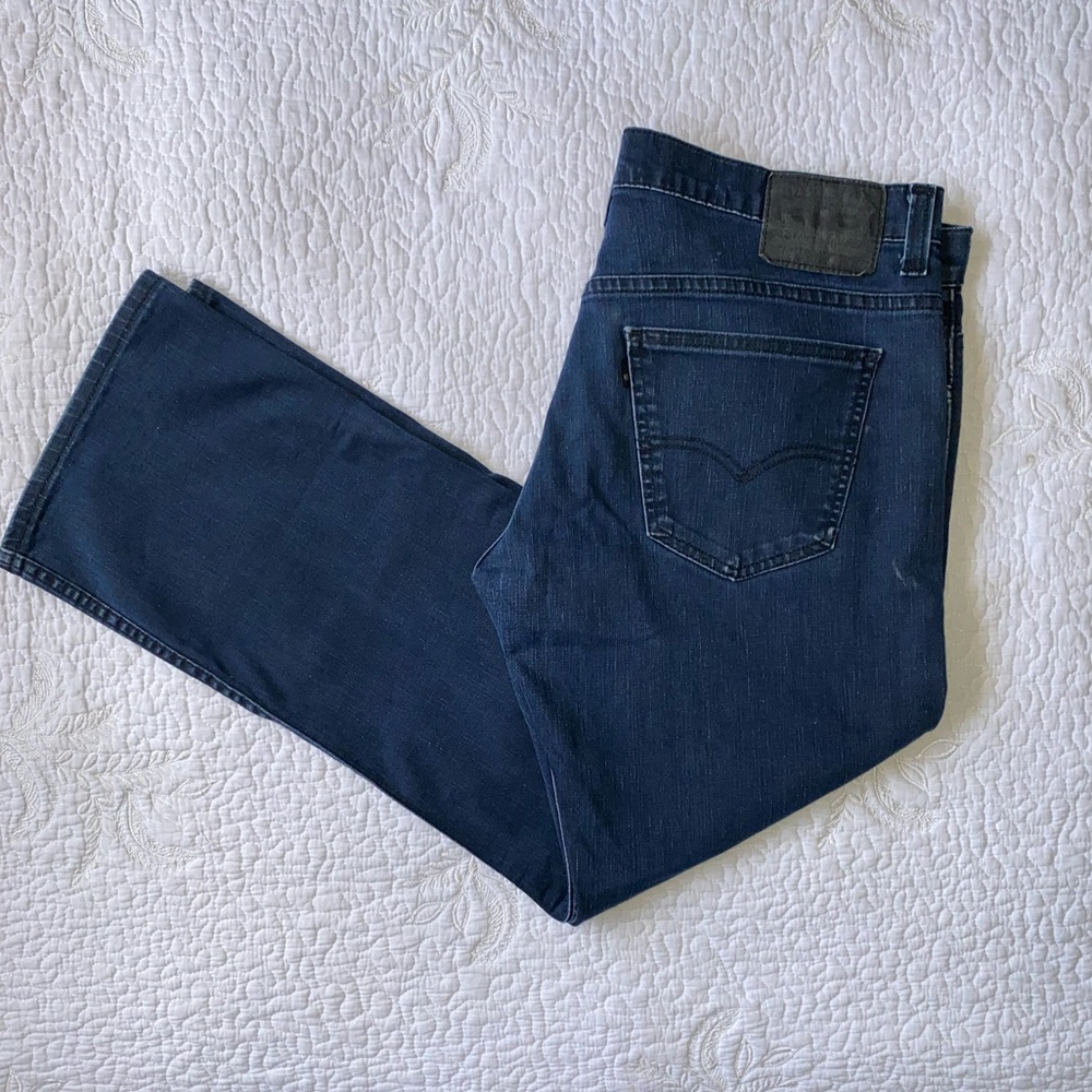 Levi blue jean pants